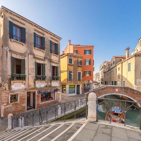 B And B Casanova Ai Tolentini Venecia Exterior foto